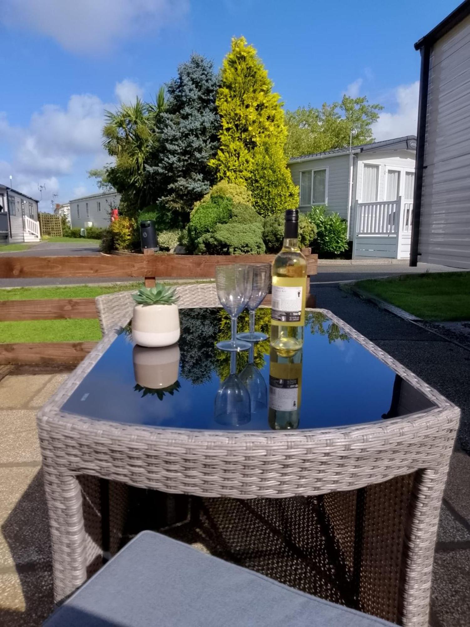 No 61 Brynteg Country & Leisure Retreat Villa Cwm-y-glo Екстериор снимка